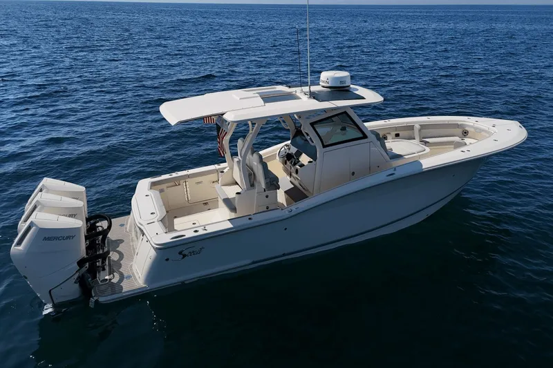 Slide: The Image of Scout 355 LXF 2024 - 8