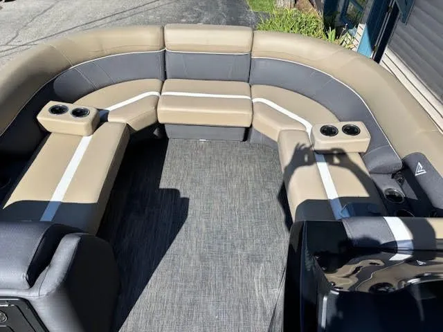 Slide: The Image of Viaggio x22u 2026 - 21