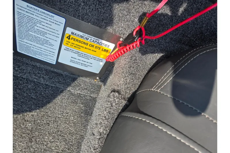 Slide: The Image of Boat capacity label and safety checklist on 2020 Tracker Pro Team 195 TXW Tournament Edition. - 14