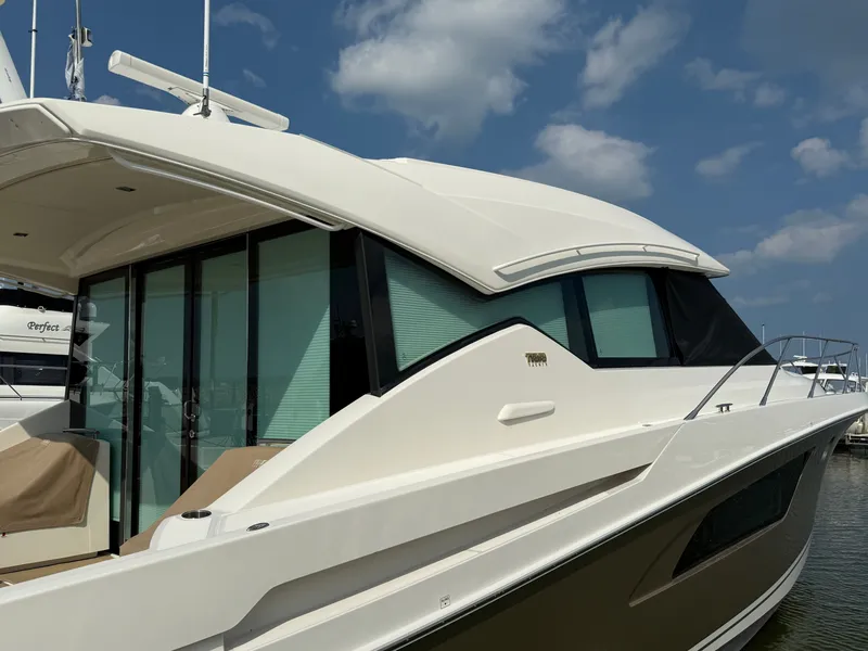 Slide: The Image of Tiara 50 Coupe 2014 - 2