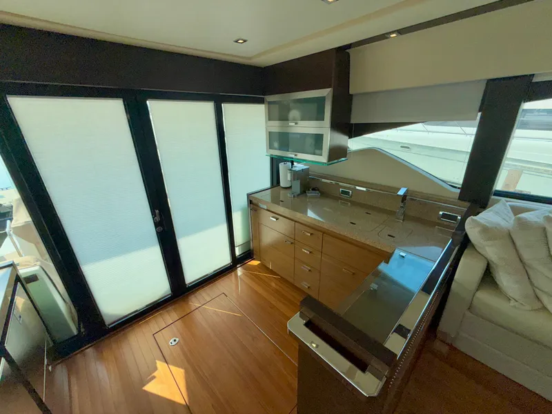 Slide: The Image of Tiara 50 Coupe 2014 - 22