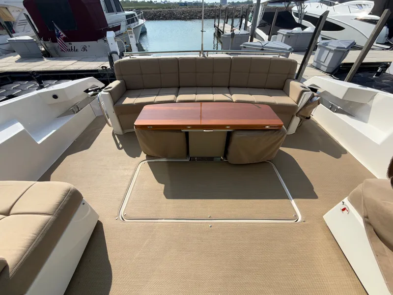 Slide: The Image of Tiara 50 Coupe 2014 - 7