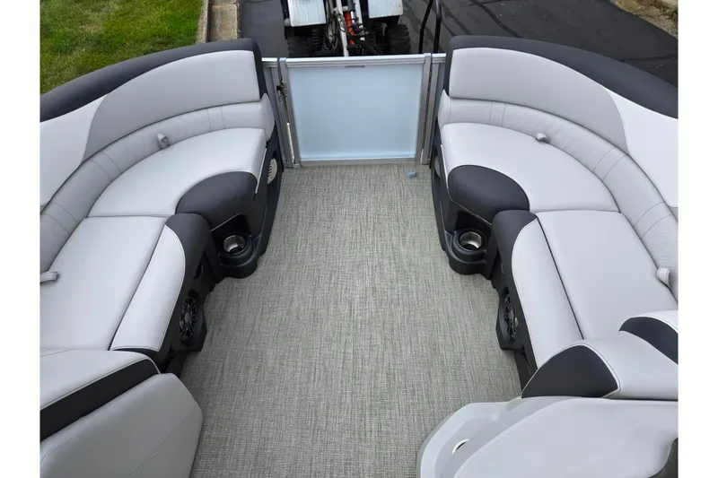 Slide: The Image of 2024 Avalon LSZ Cruise Bench with luxurious seating and modern design. - 24