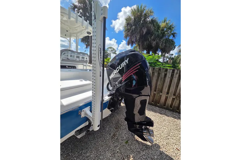 Slide: The Image of 2018 Sea Pro 219 Center Console with Mercury outboard motor and Power-Pole anchor system. - 8