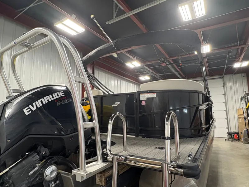 Slide: The Image of Starcraft SLS 3 2019 - 11