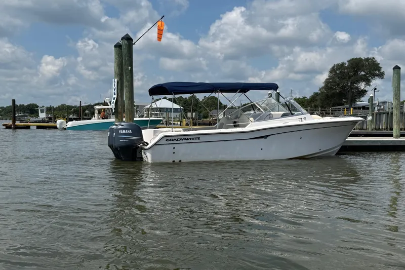 Slide: The Image of 2008 Grady-White Tournament 275 boat with Yamaha engine on trailer at yacht sales. - 3