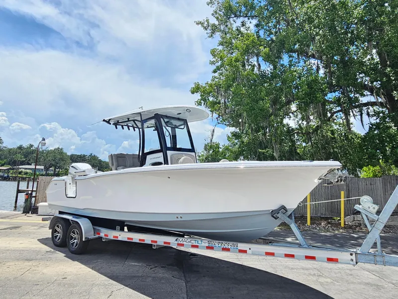 Slide: The Image of Sea Hunt Ultra 255 SE 2026 - 57