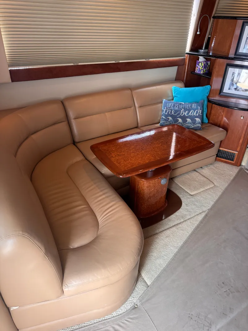 Slide: The Image of Meridian 411 Sedan 2007 - 19