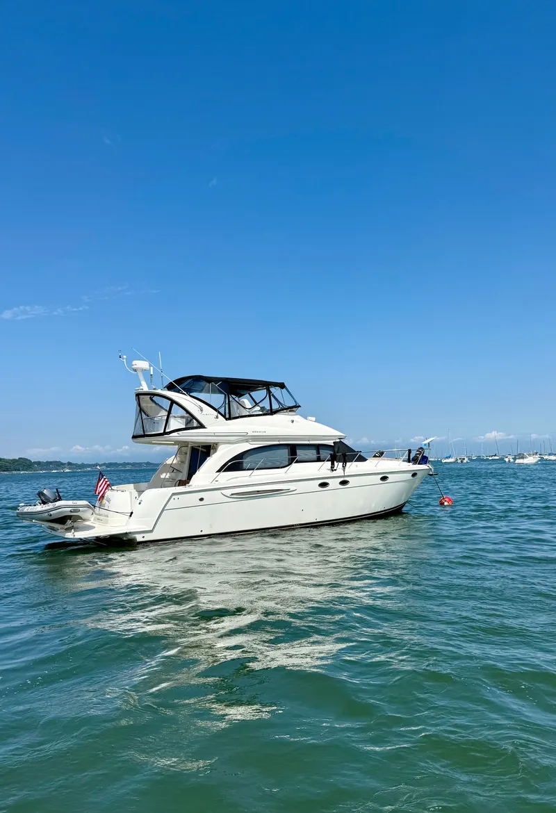 Slide: The Image of Meridian 411 Sedan 2007 - 39