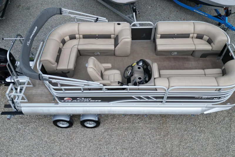 Slide: The Image of 2020 Sun Tracker Party Barge 20 DLX pontoon boat with spacious seating and modern design. - 14