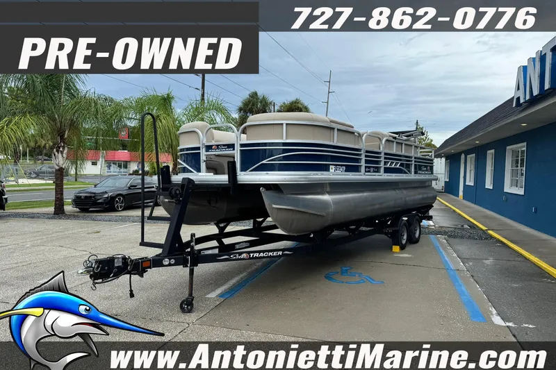Slide: The Image of Pre-owned 2022 Sun Tracker 22 Sport Fish DLX pontoon boat on trailer at Antonietti Marine. - 30