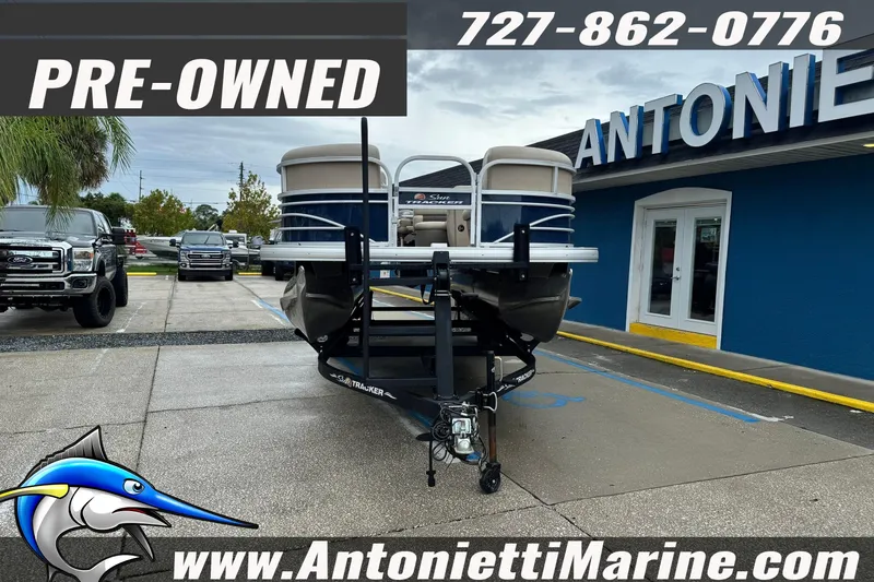 Slide: The Image of Pre-owned 2022 Sun Tracker 22 Sport Fish DLX boat at Antonietti Marine dealership. - 31