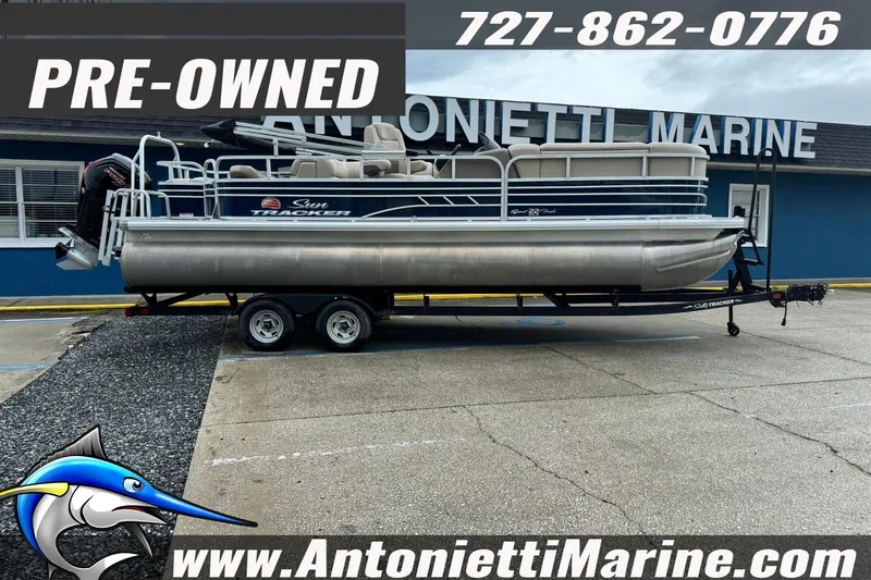 Slide: The Image of Pre-owned 2022 Sun Tracker 22 Sport Fish DLX pontoon boat at Antonietti Marine. - 32