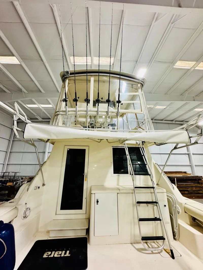 Slide: The Image of Tiara 4300 Convertible 1995 - 17