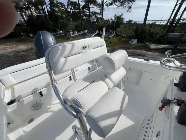 Slide: The Image of Sea Hunt Ultra 211 2017 - 9