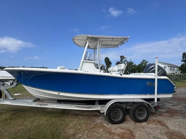 Slide: The Image of Sea Hunt Ultra 211 2017 - 3