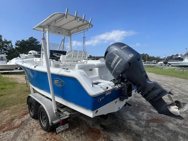 Slide: The Image of Sea Hunt Ultra 211 2017 - 4