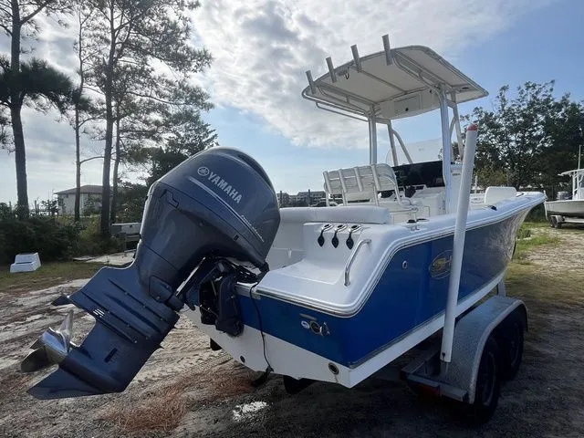 Slide: The Image of Sea Hunt Ultra 211 2017 - 6