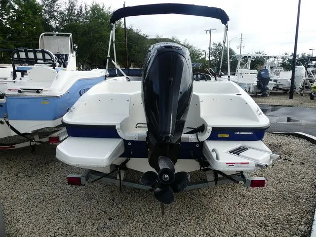 Slide: The Image of Bayliner Element E16 2021 - 4