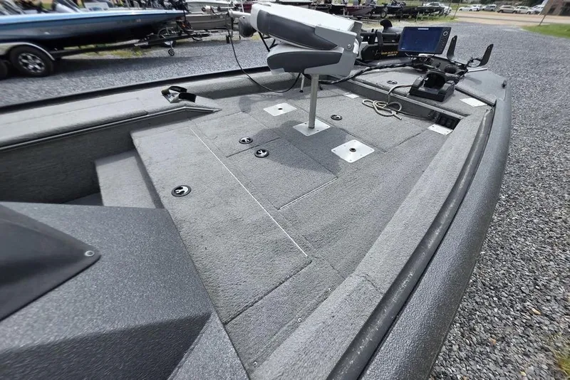 Slide: The Image of 2018 War Eagle 961 Predator boat interior with fishing seat and equipment. - 5