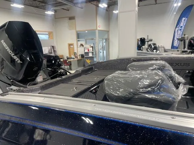 Slide: The Image of Vexus DVX 22s 2026 - 10