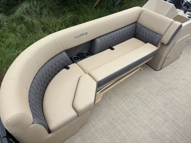 Slide: The Image of Harris SUNLINER 230 SLDH 2022 - 10