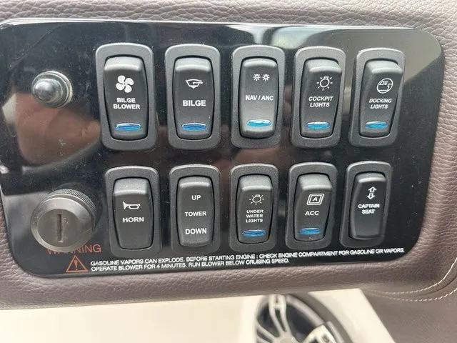 Slide: The Image of Regal LS4 2023 - 18