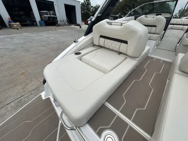 Slide: The Image of Regal LS4 2023 - 8