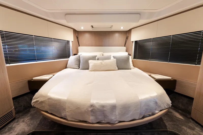 Slide: The Image of Luxurious bedroom interior of 2023 Azimut Fly 50 yacht with modern design. - 96