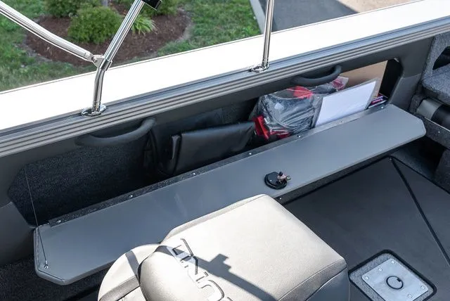 Slide: The Image of Lund 2275 Baron Sport 2026 - 15