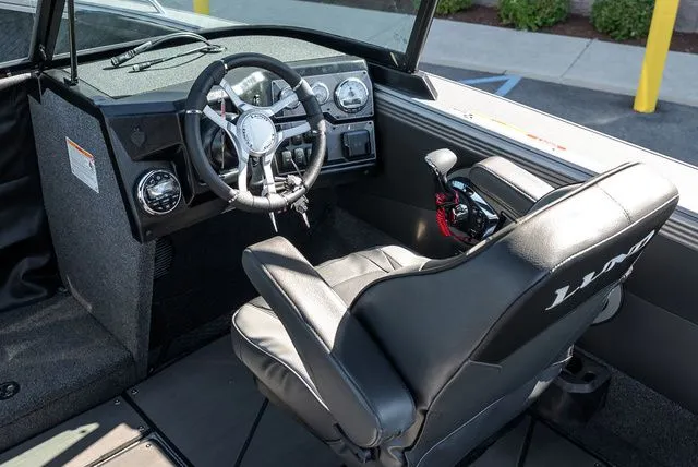 Slide: The Image of Lund 2275 Baron Sport 2026 - 17