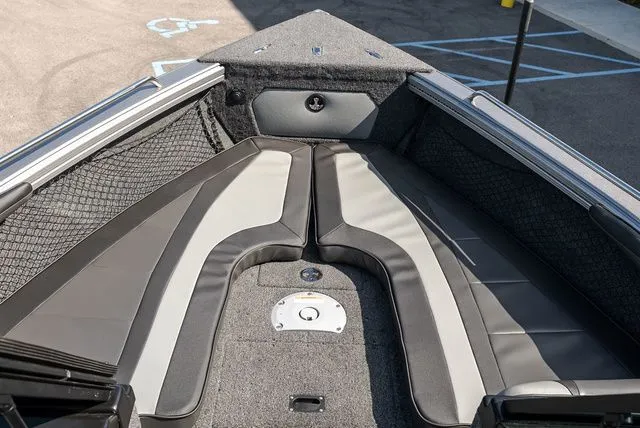 Slide: The Image of Lund 2275 Baron Sport 2026 - 27