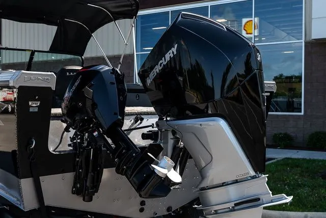 Slide: The Image of Lund 2275 Baron Sport 2026 - 4