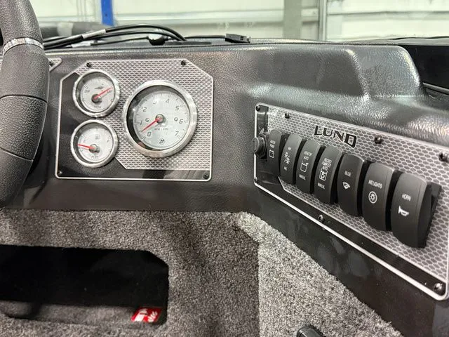 Slide: The Image of Lund 1875 Impact XS Sport 2026 - 17