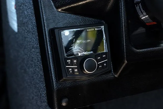 Slide: The Image of Lund 2075 Tyee Sport 2026 - 21