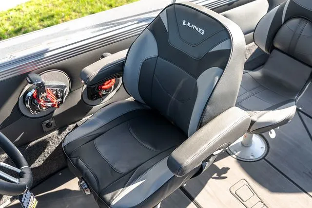 Slide: The Image of Lund 2075 Tyee Sport 2026 - 22