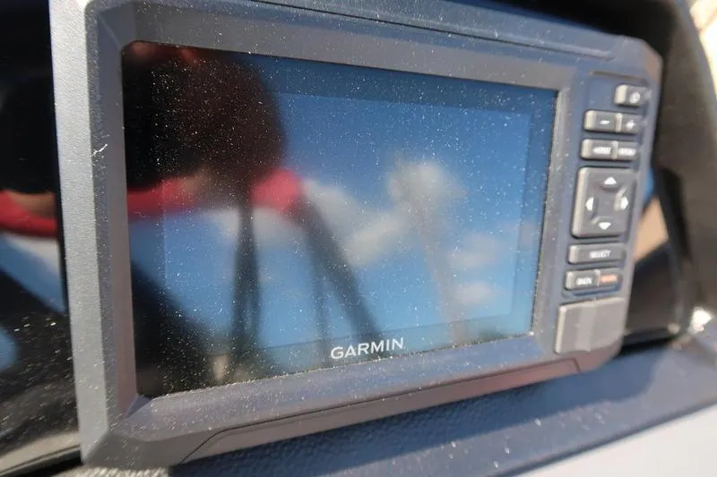 Slide: The Image of Garmin display on 2026 Bennington S Swingback 22 SSB SPS boat dashboard. - 20