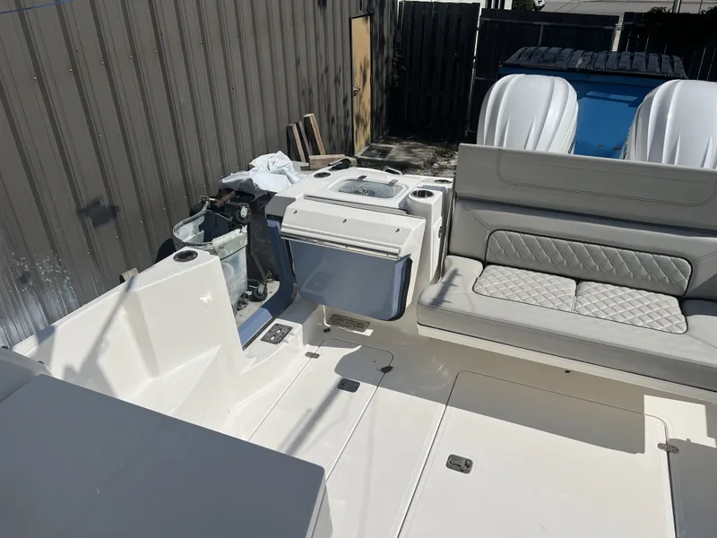 Slide: The Image of Pursuit DC 326 Dual Console 2022 - 26