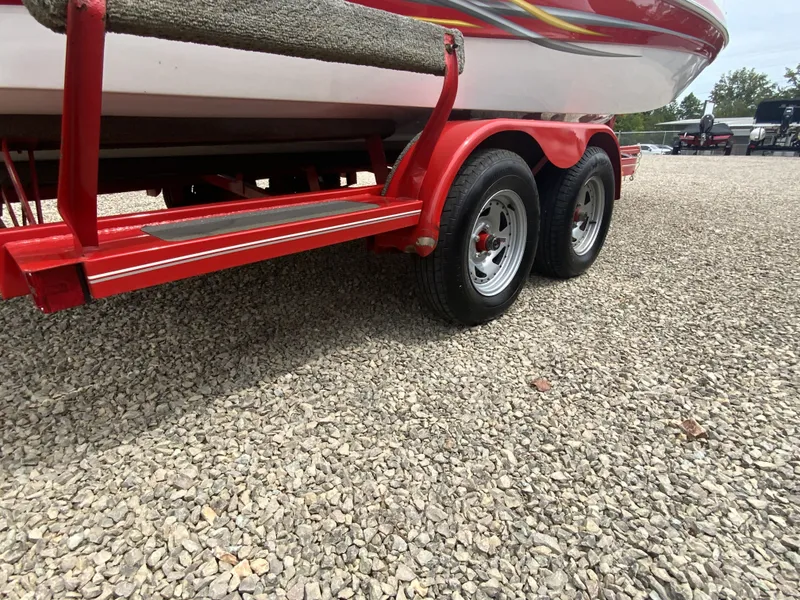 Slide: The Image of Four Winns 214 Fun Ship 2005 - 4