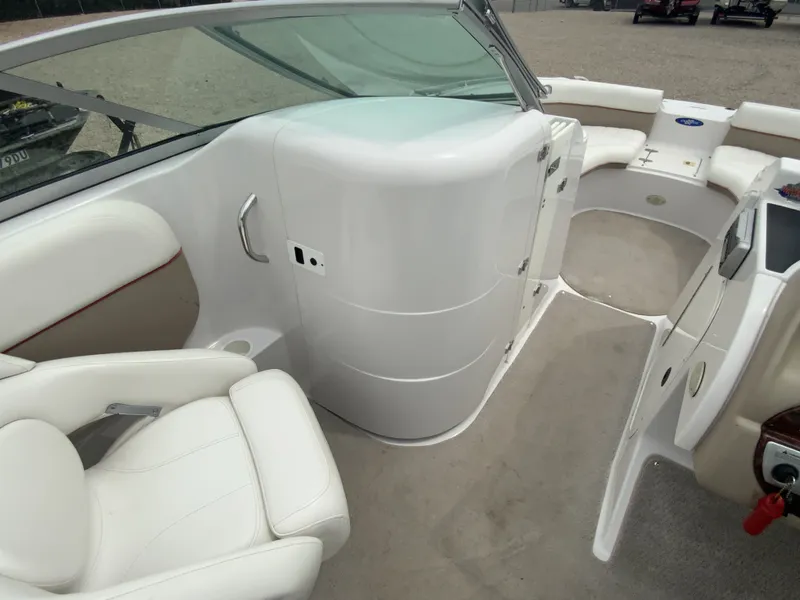 Slide: The Image of Four Winns 214 Fun Ship 2005 - 5