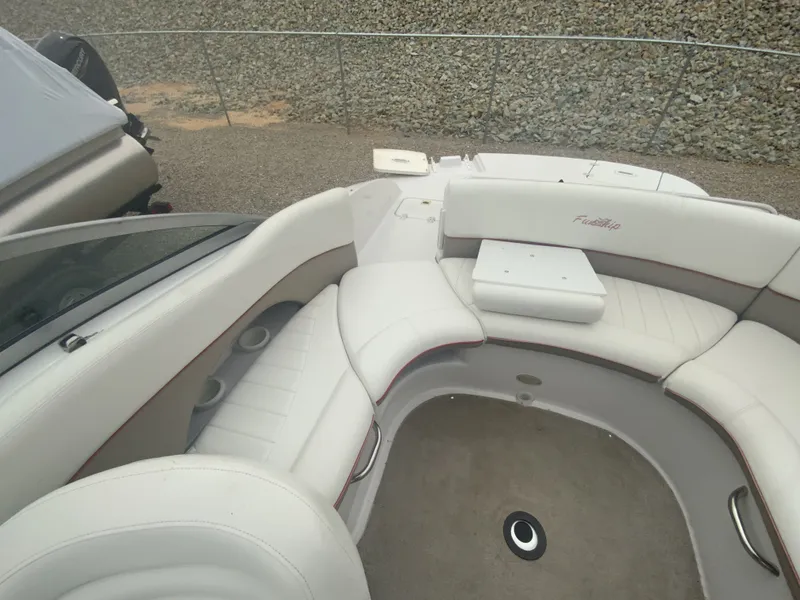 Slide: The Image of Four Winns 214 Fun Ship 2005 - 7