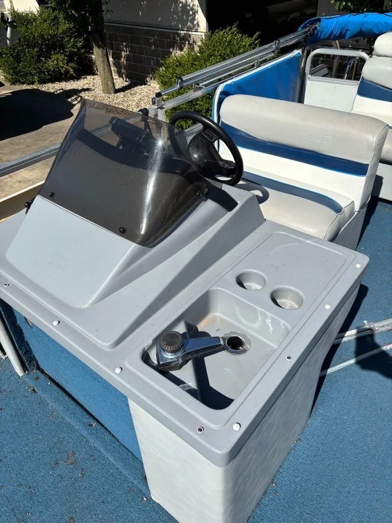 Slide: The Image of Sun Tracker PB 24 1995 - 8