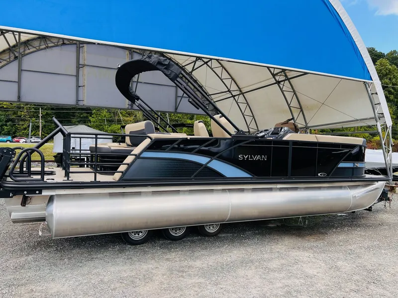 Slide: The Image of Sylvan L-3 CLZ DH Tritoon 2026 - 23