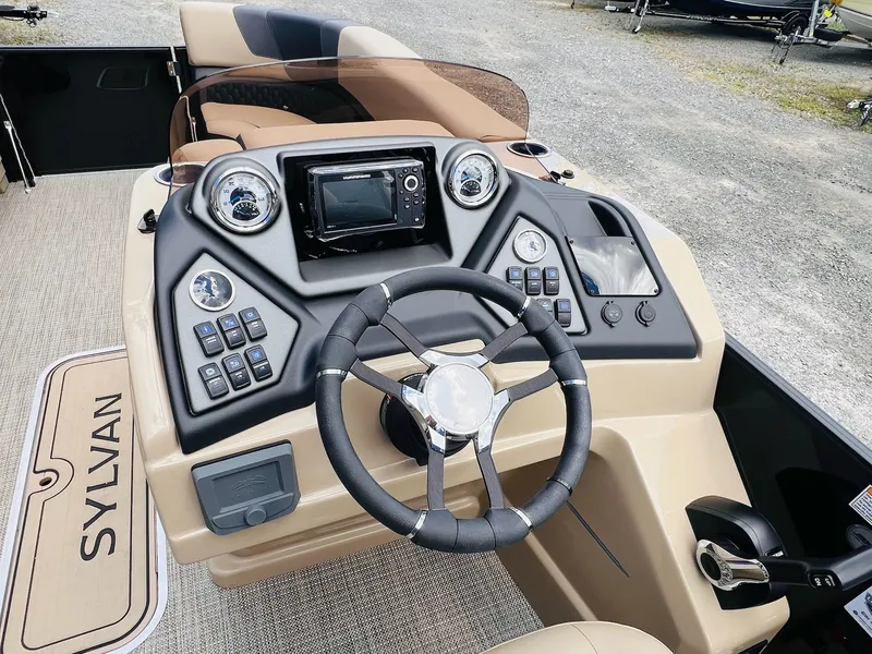 Slide: The Image of Sylvan L-3 CLZ DH Tritoon 2026 - 36