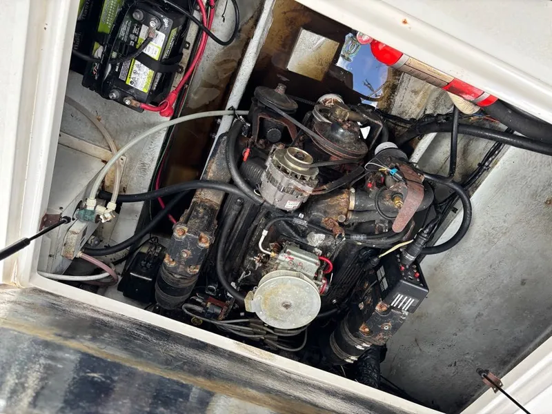 Slide: The Image of Four Winns 258 Vista 1999 - 12