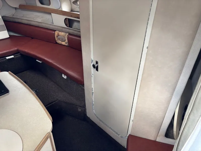 Slide: The Image of Four Winns 258 Vista 1999 - 25