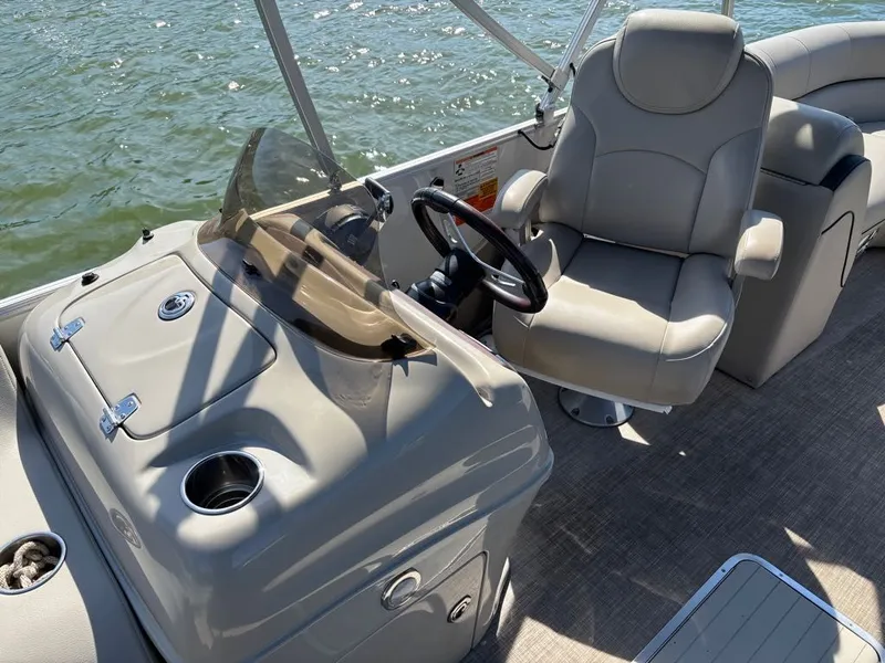 Slide: The Image of South Bay 521RS 3.0 2017 - 15