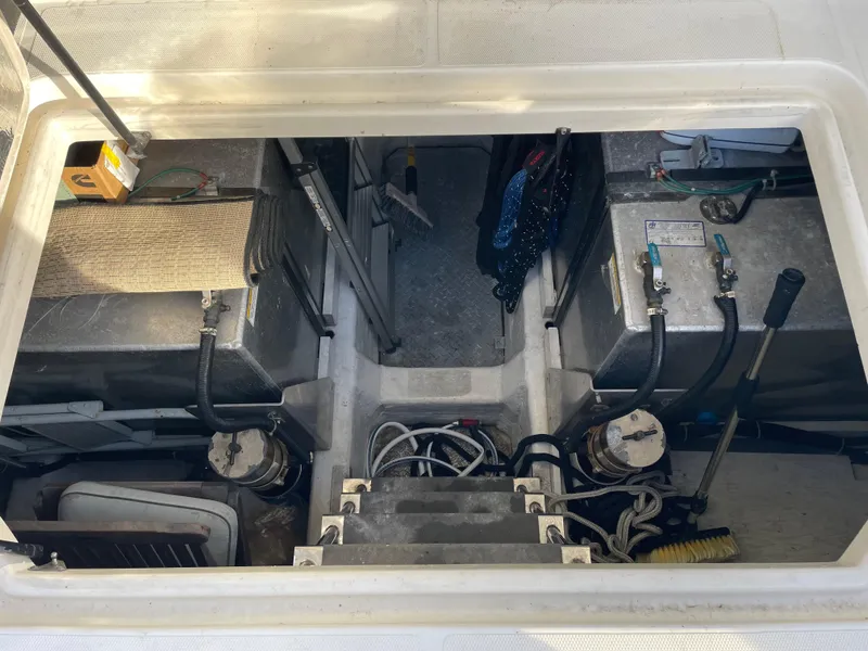 Slide: The Image of Carver Yachts 530 Voyager Pilothouse 2000 - 50