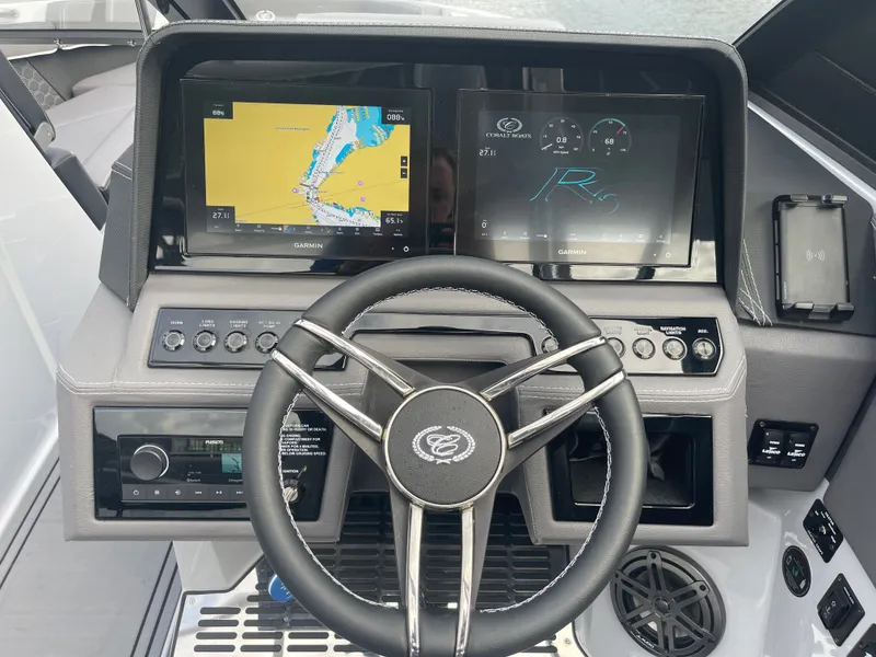 Slide: The Image of Cobalt R6 Surf 2026 - 15