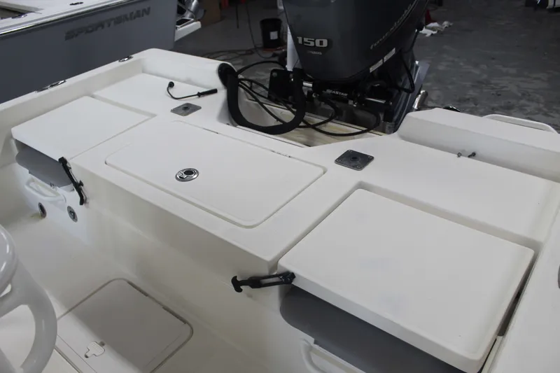 Slide: The Image of Skeeter SX210 2017 - 10